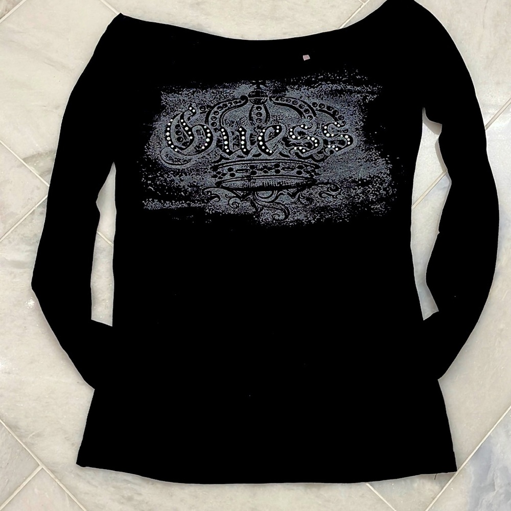 NWOT Guess Retro Tee with silver and zirconia detailing